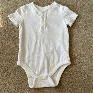 Baby Gap Short Sleeve Henley Bodysuit 6-12 Months